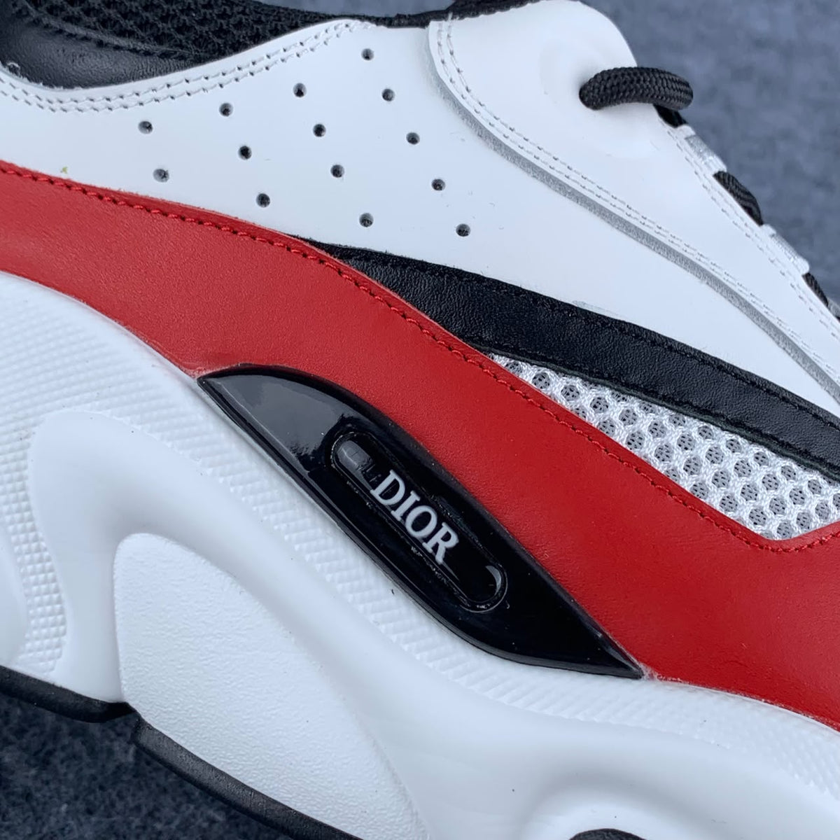 Dior B22 'White Red'