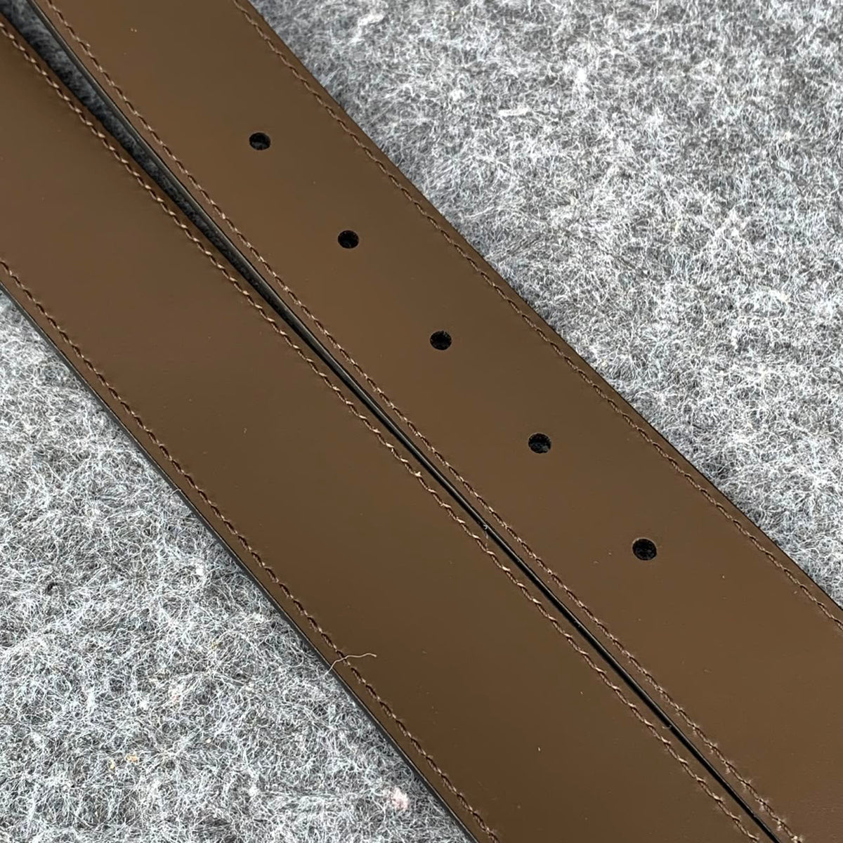 Ferragamo Gancini Leather Belt ‘Black’