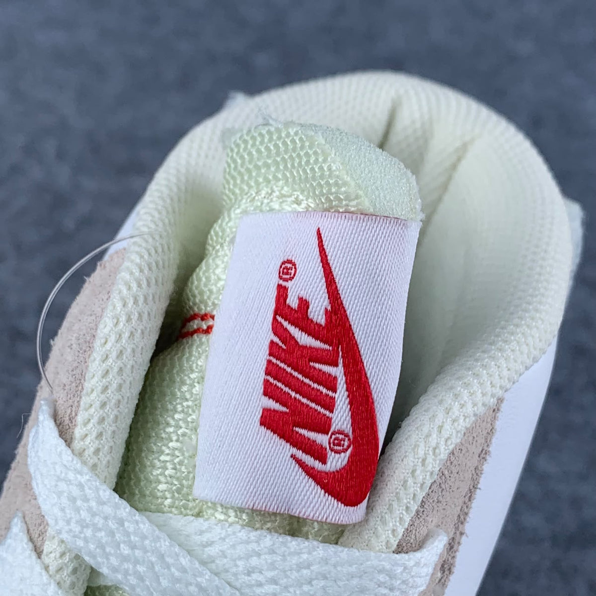 Off-White x Blazer Mid 'The Ten'