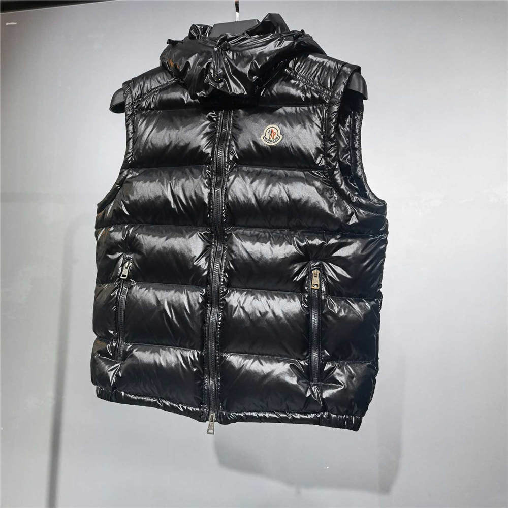 Moncler Tibb Hooded Down Vest (B-Grade Version)