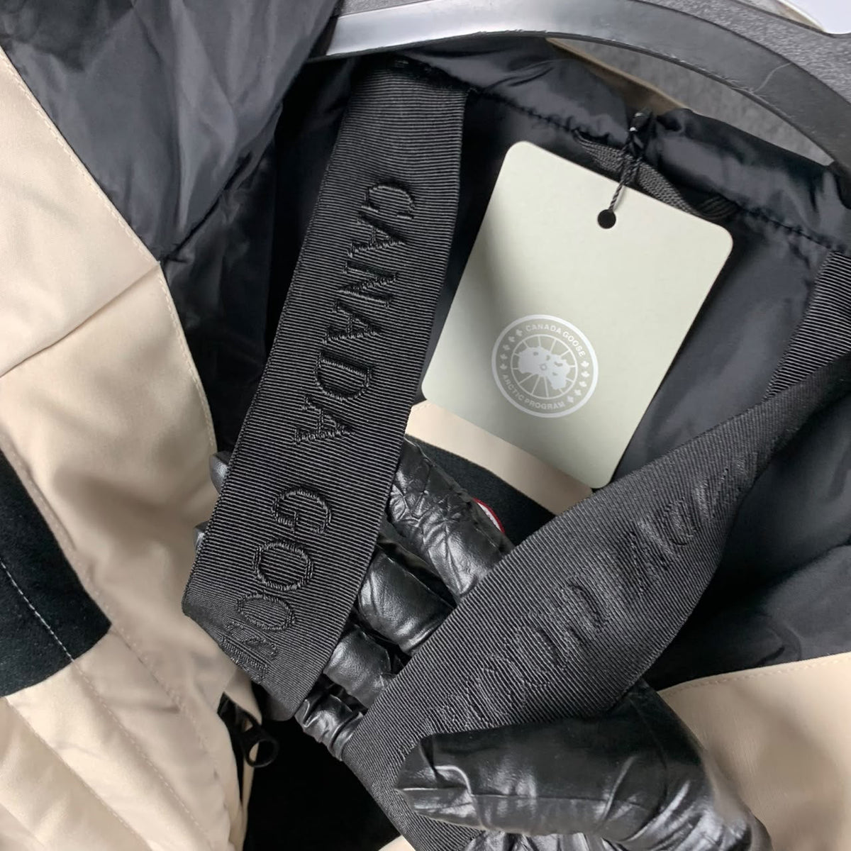 Canada Goose Expedition Parka Cream