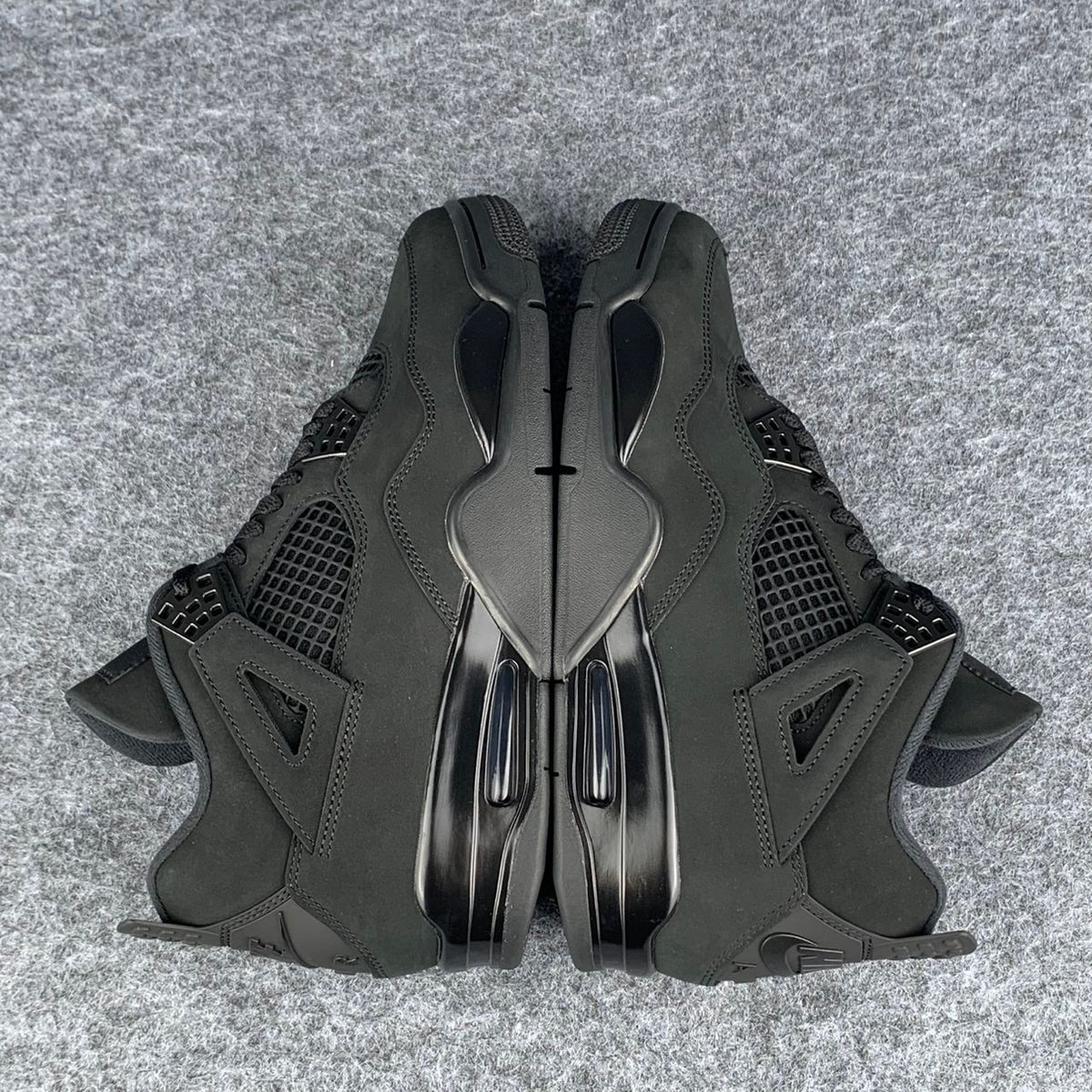 Air Jordan 4 Retro 'Black Cat' 2025