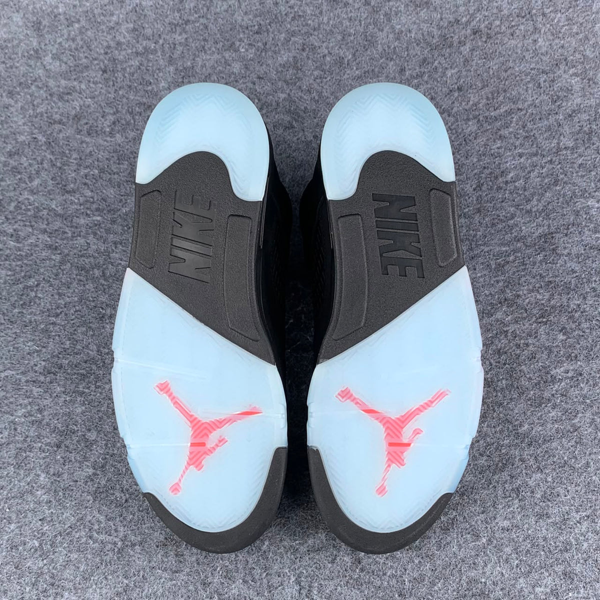 Air Jordan 5 Retro 'Halloween'