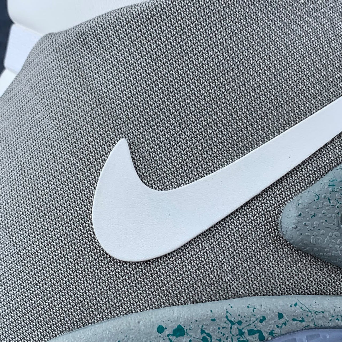 Nike Mag 'Back To The Future' (2011)
