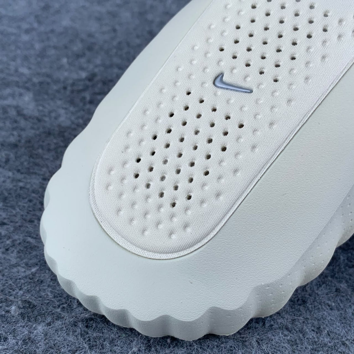 Nike Mind 001 'Light Bone' (We recommend sizing up)