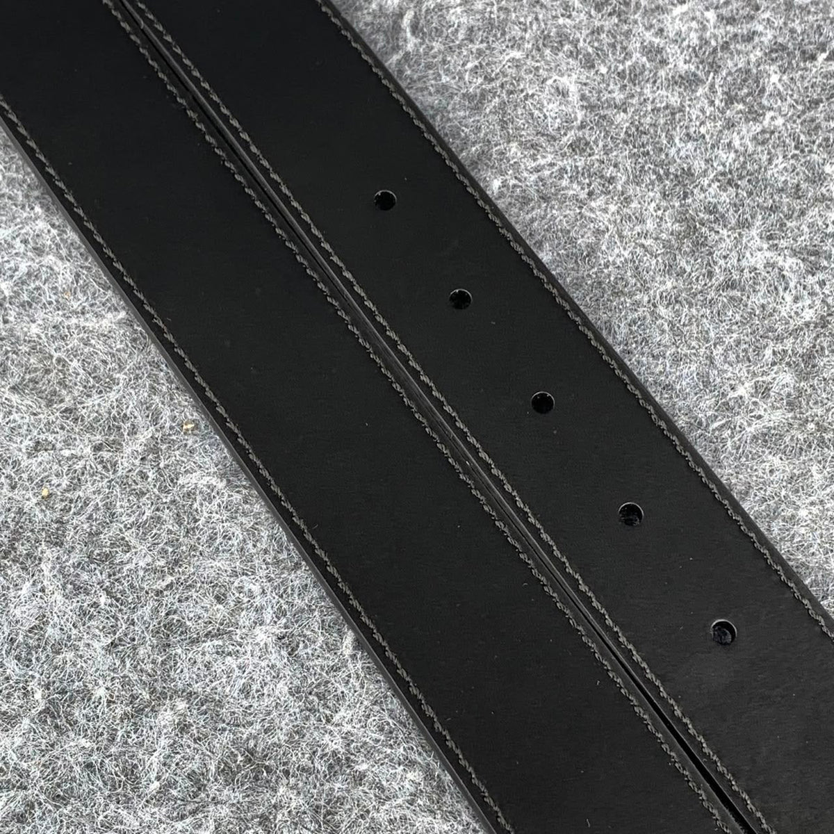 Ferragamo Gancini Leather Belt ‘Black’
