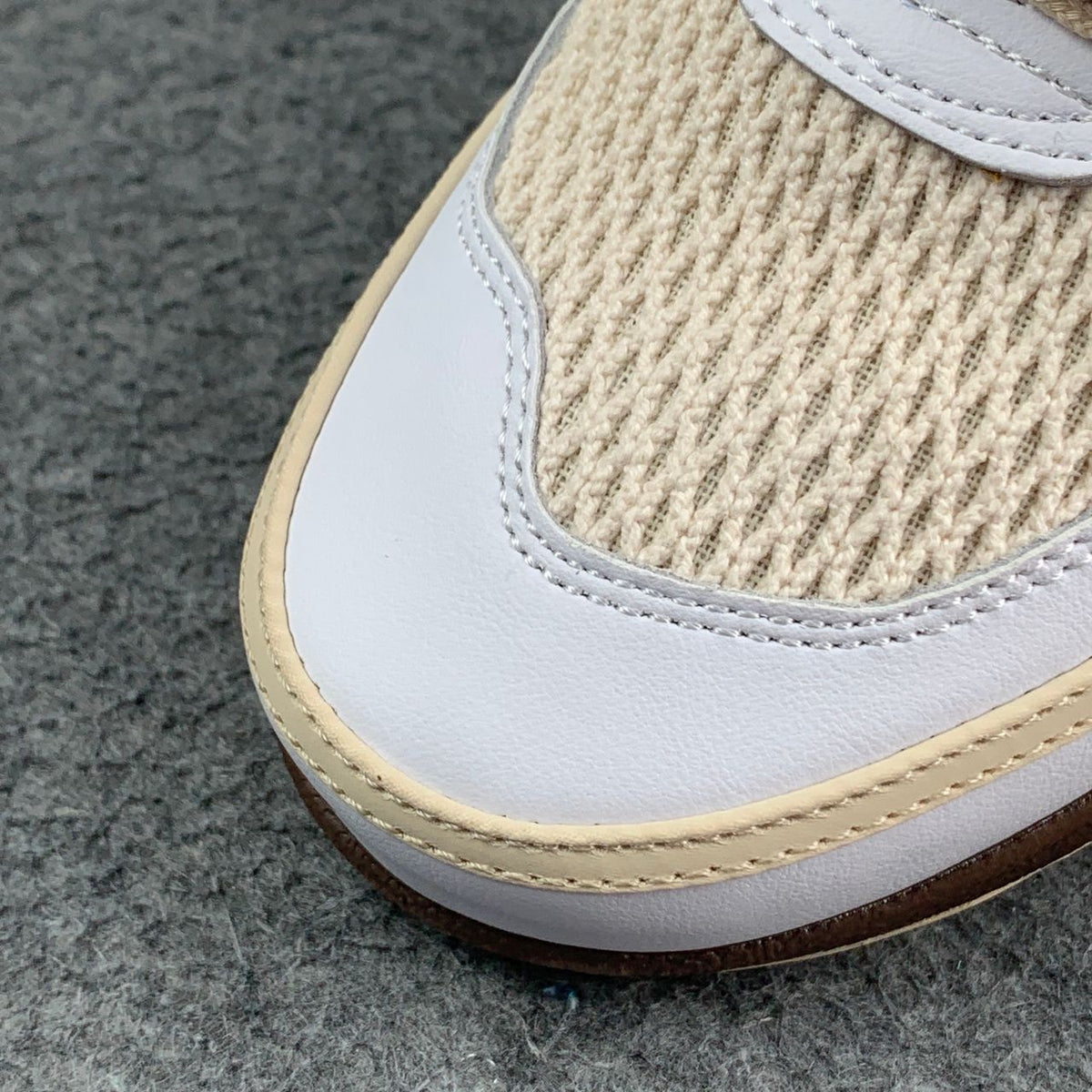 Travis Scott x Zoom Field Jaxx 'Light Chocolate'