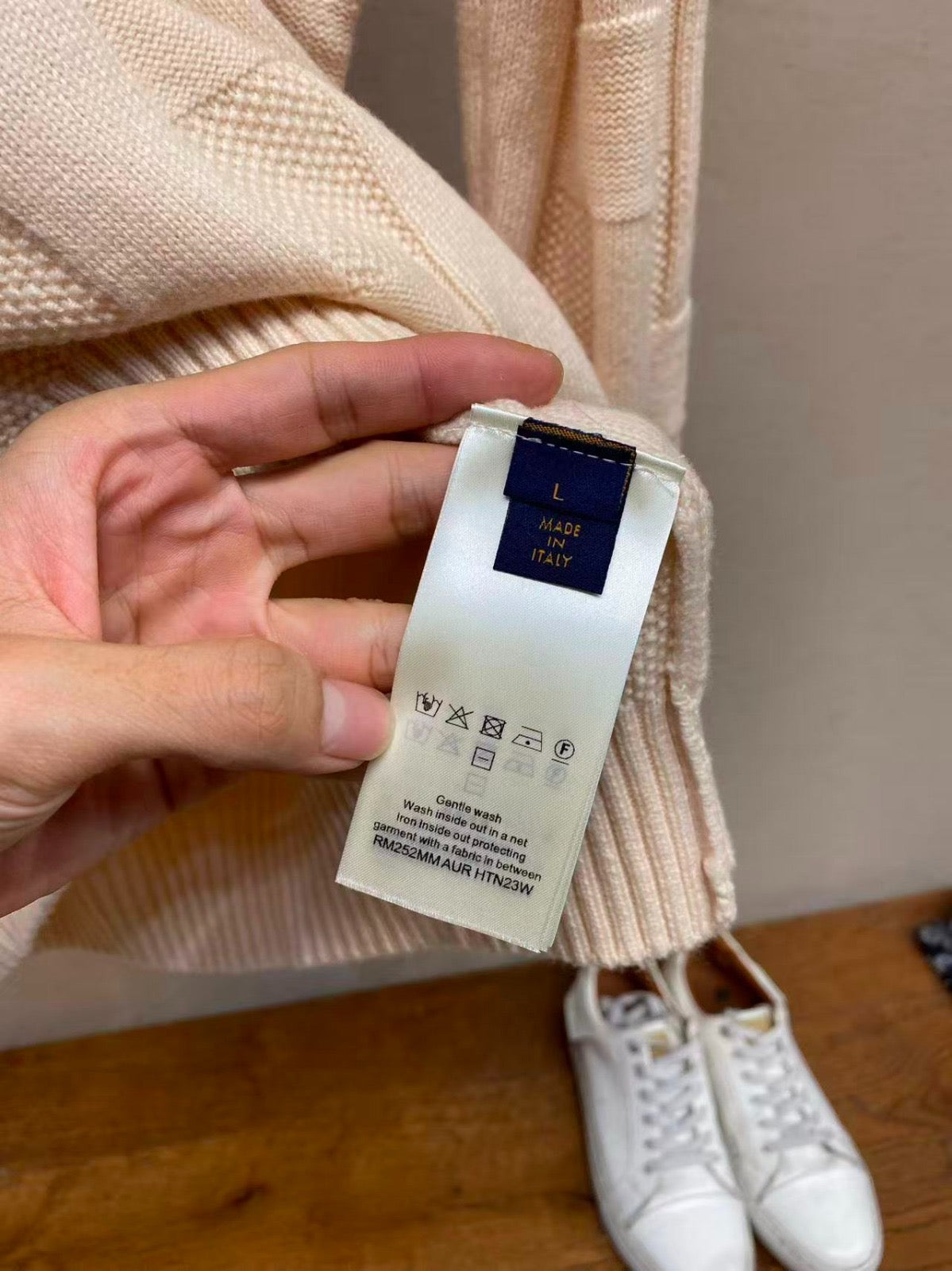 LV Long-Sleeved Pullover ‘Pale Beige’