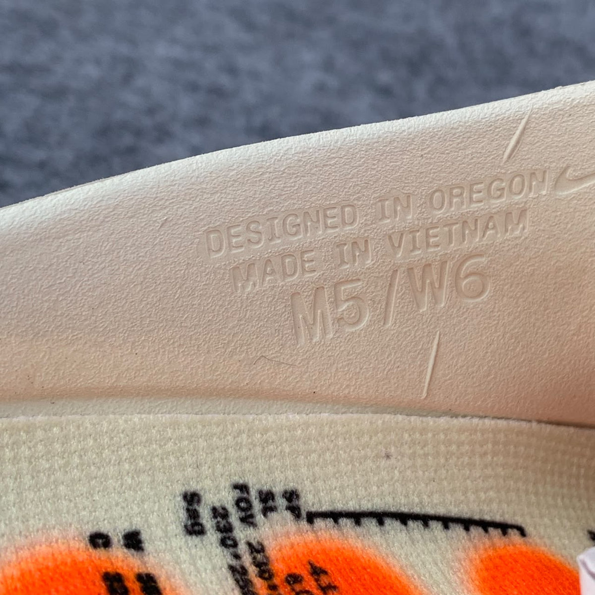 Nike Mind 001 'Light Bone' (We recommend sizing up)