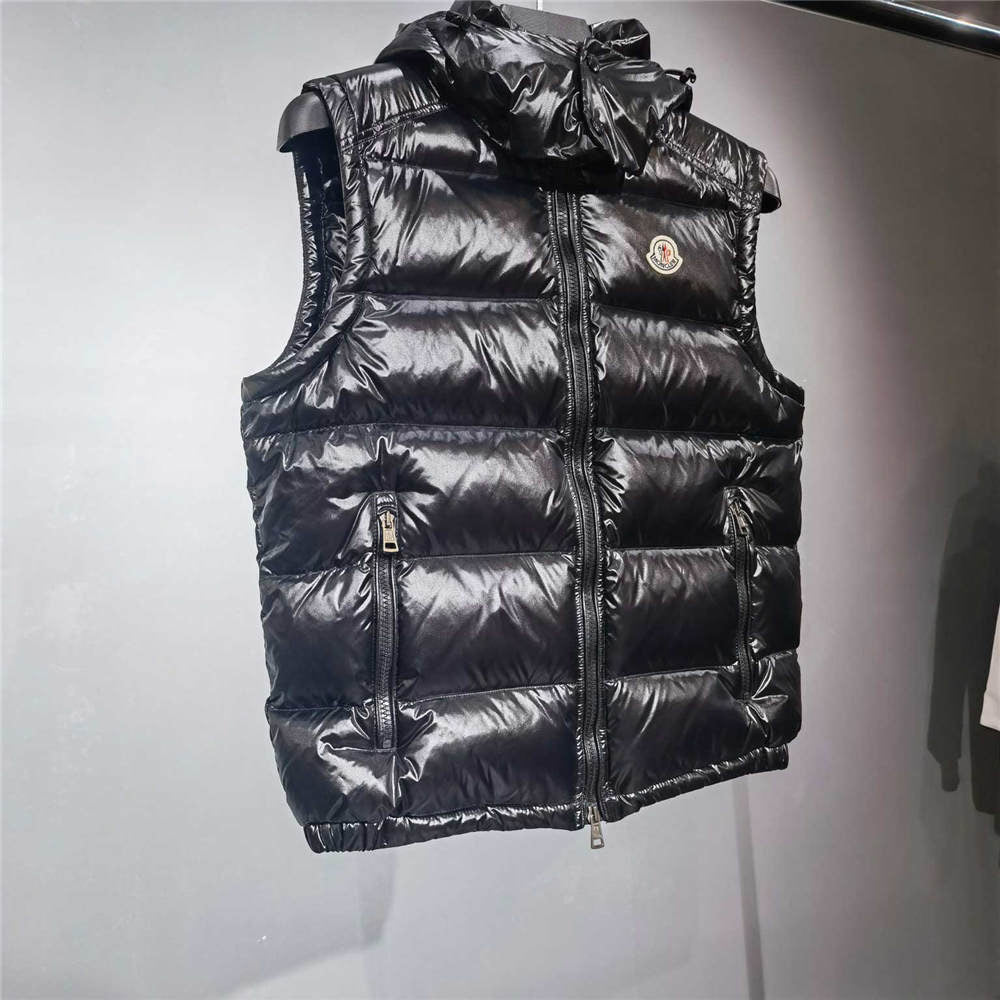 Moncler Tibb Hooded Down Vest (B-Grade Version)