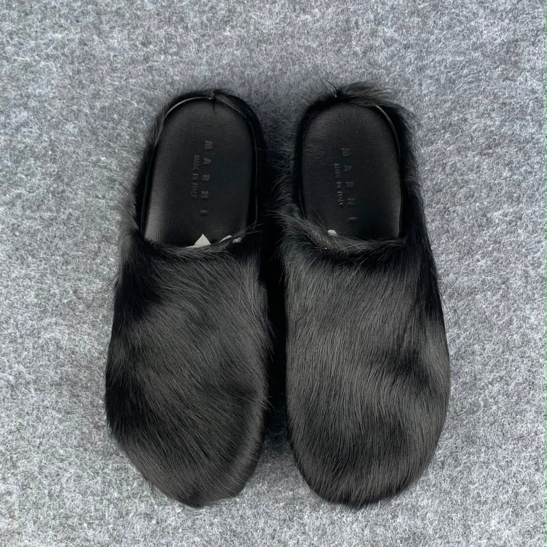 Marni Fussbett Sabot 'Black'