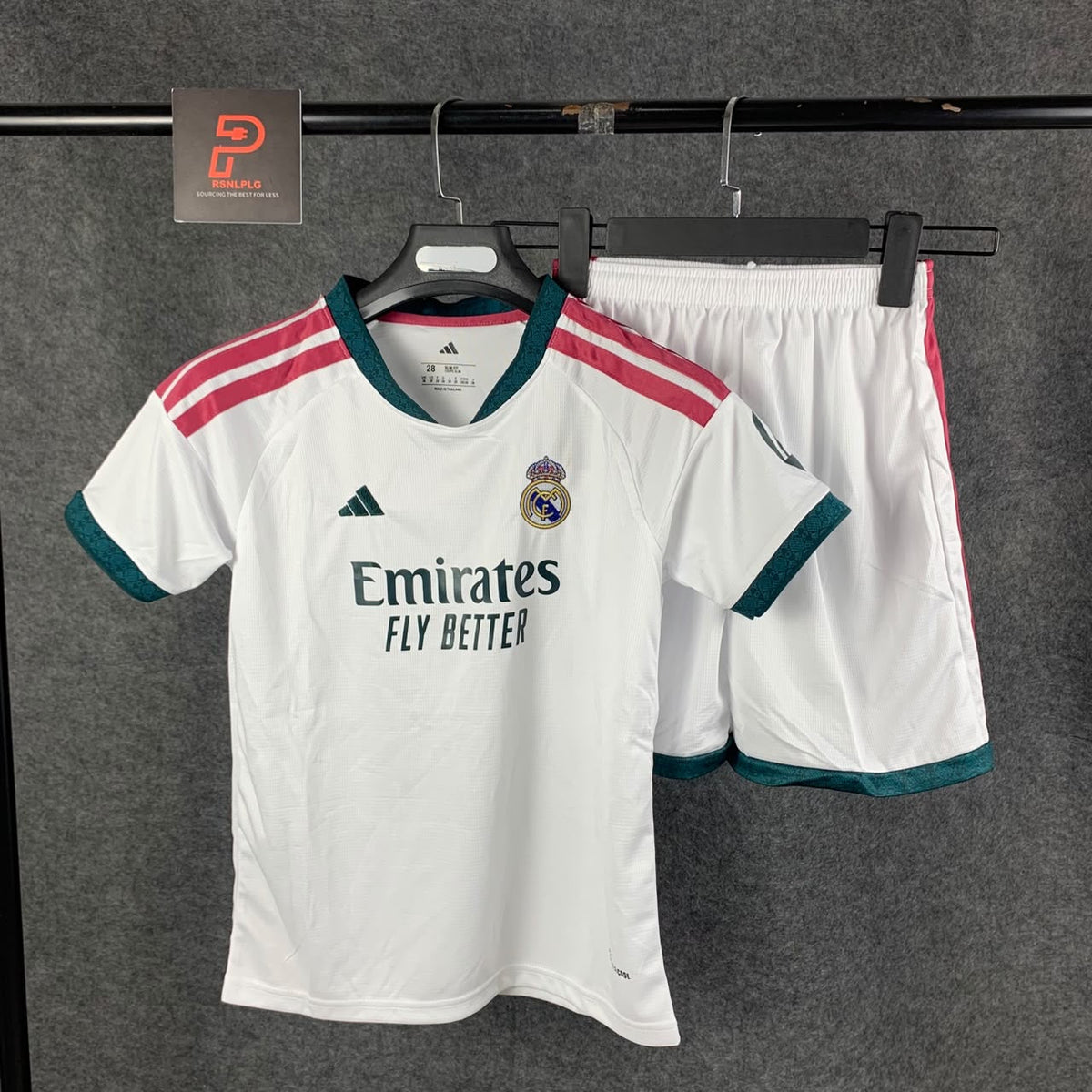 Real Madrid KIDS Short Sleeve Home Kit 2026-2027 (Please put your preferred number and name in the order note)