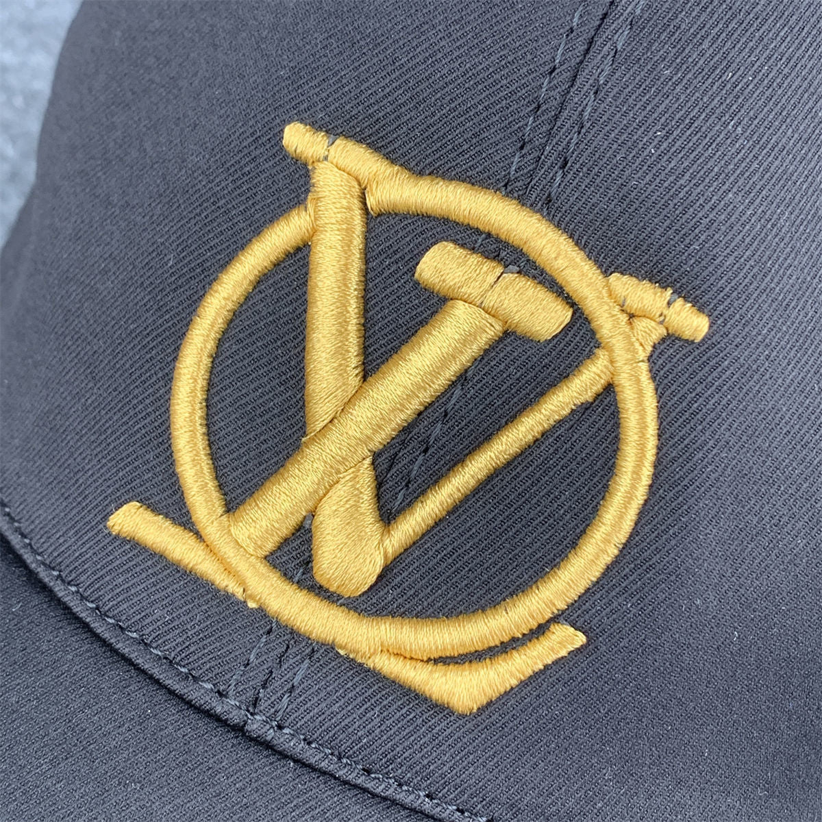 LV City Cap ‘Black/Yellow’