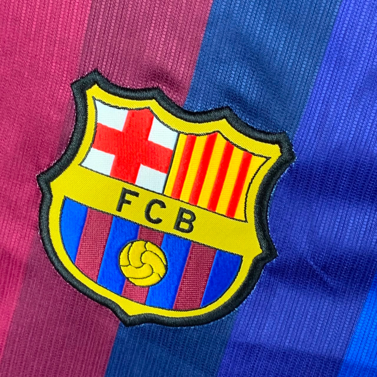FC Barcelona Long Sleeve Home Kit 2026-2027 (Please put your preferred number and name in the order note)