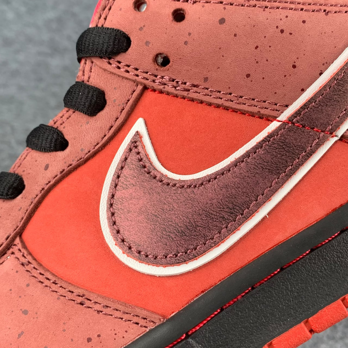 Nike Dunk Low Premium SB 'Lobster'