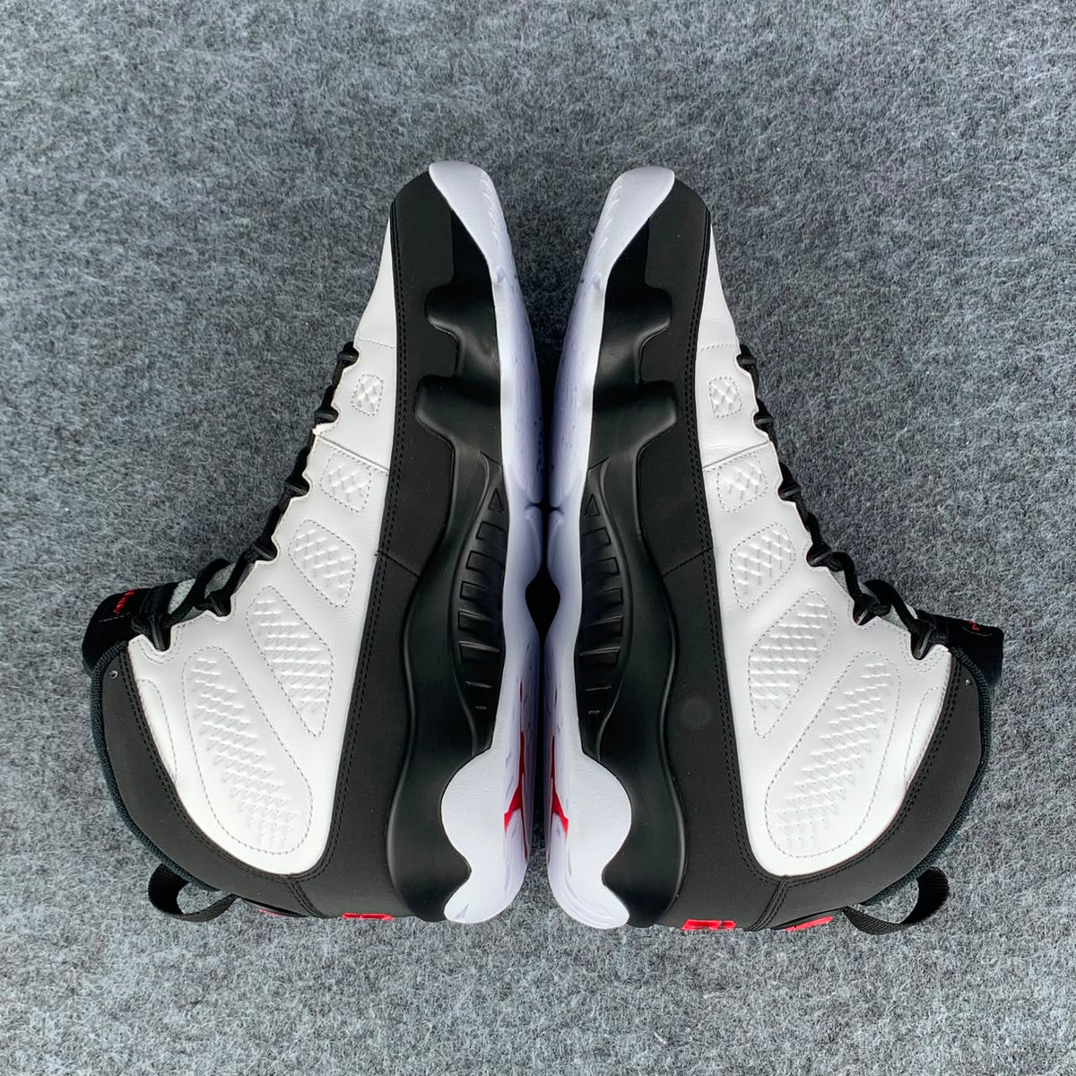 Air Jordan 9 Retro OG 'Space Jam' 2026
