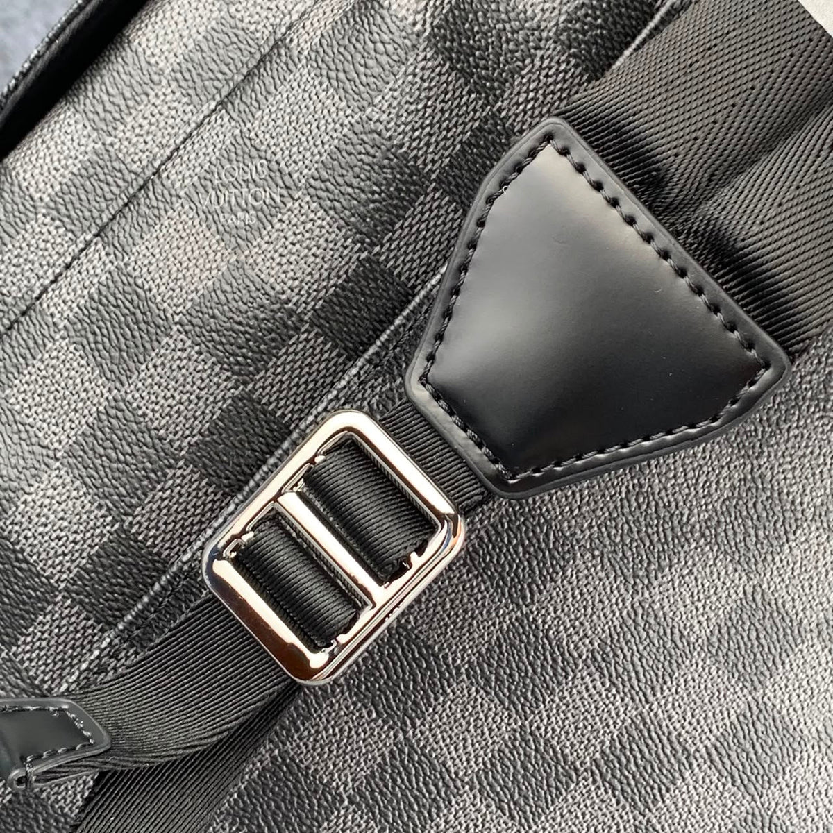 LV CHRISTOPHER DAMIER GRAPHITE PM 'Grey/BLACK'