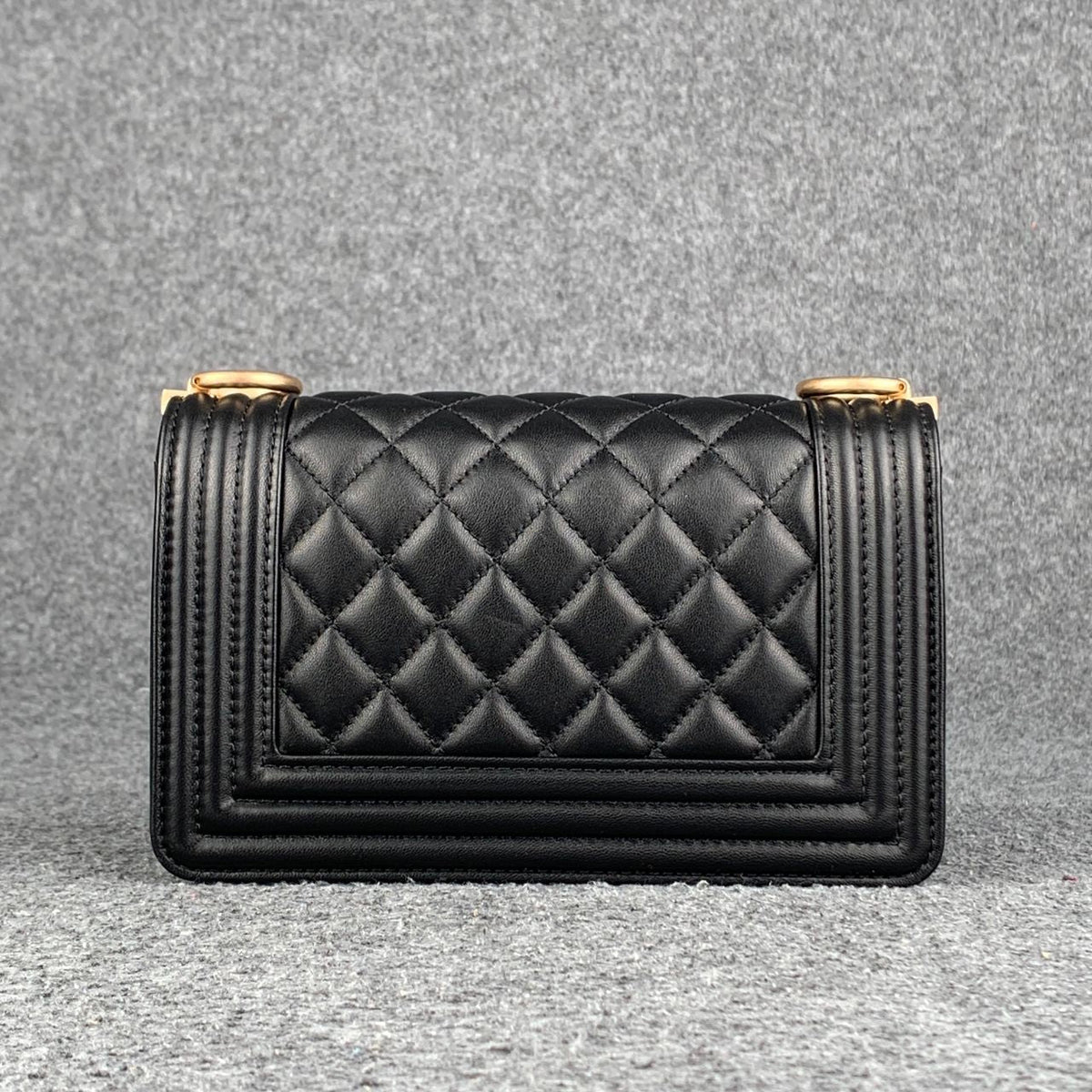 Chanel Boy Flap Diamond Quilted Small Bag Gold-Tone Black (2018)