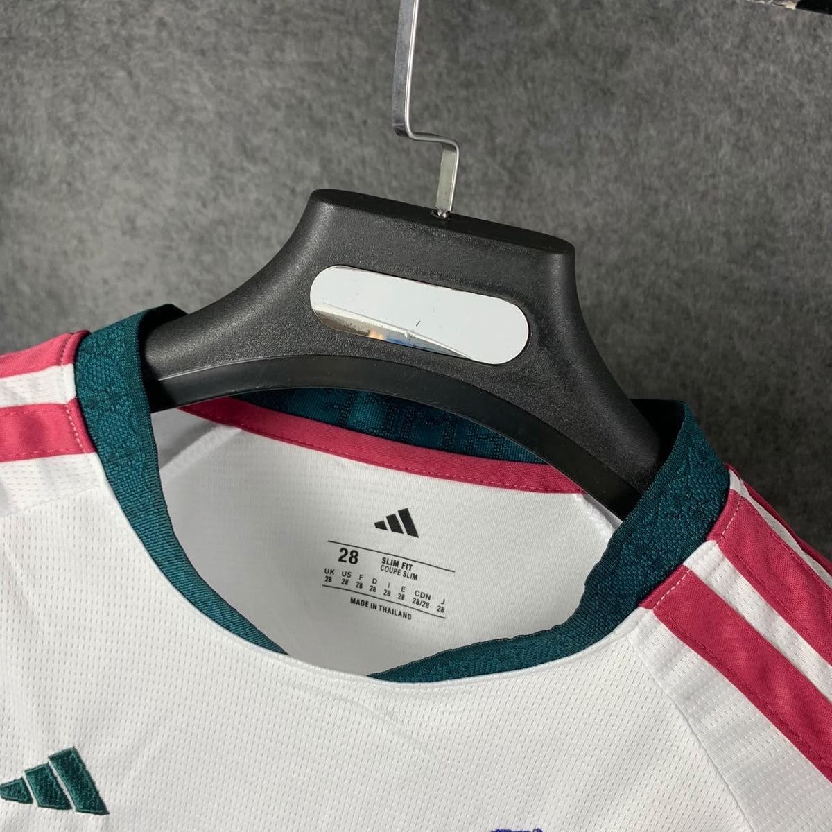 Real Madrid KIDS Short Sleeve Home Kit 2026-2027 (Please put your preferred number and name in the order note)