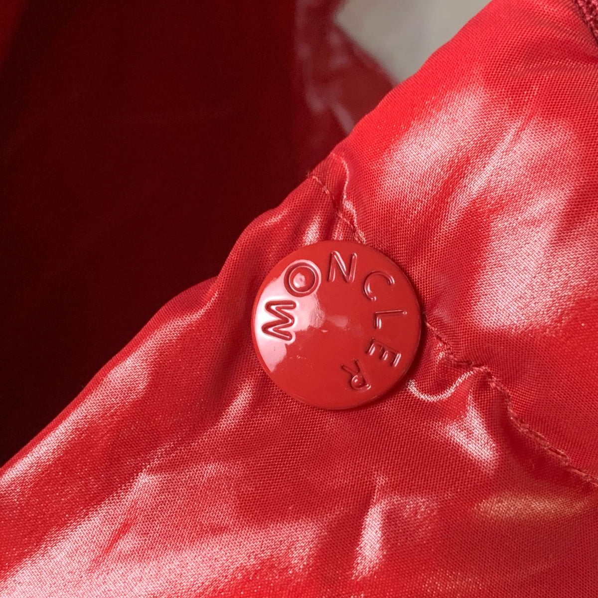 Moncler Maljasset Short Down Jacket ‘Red’