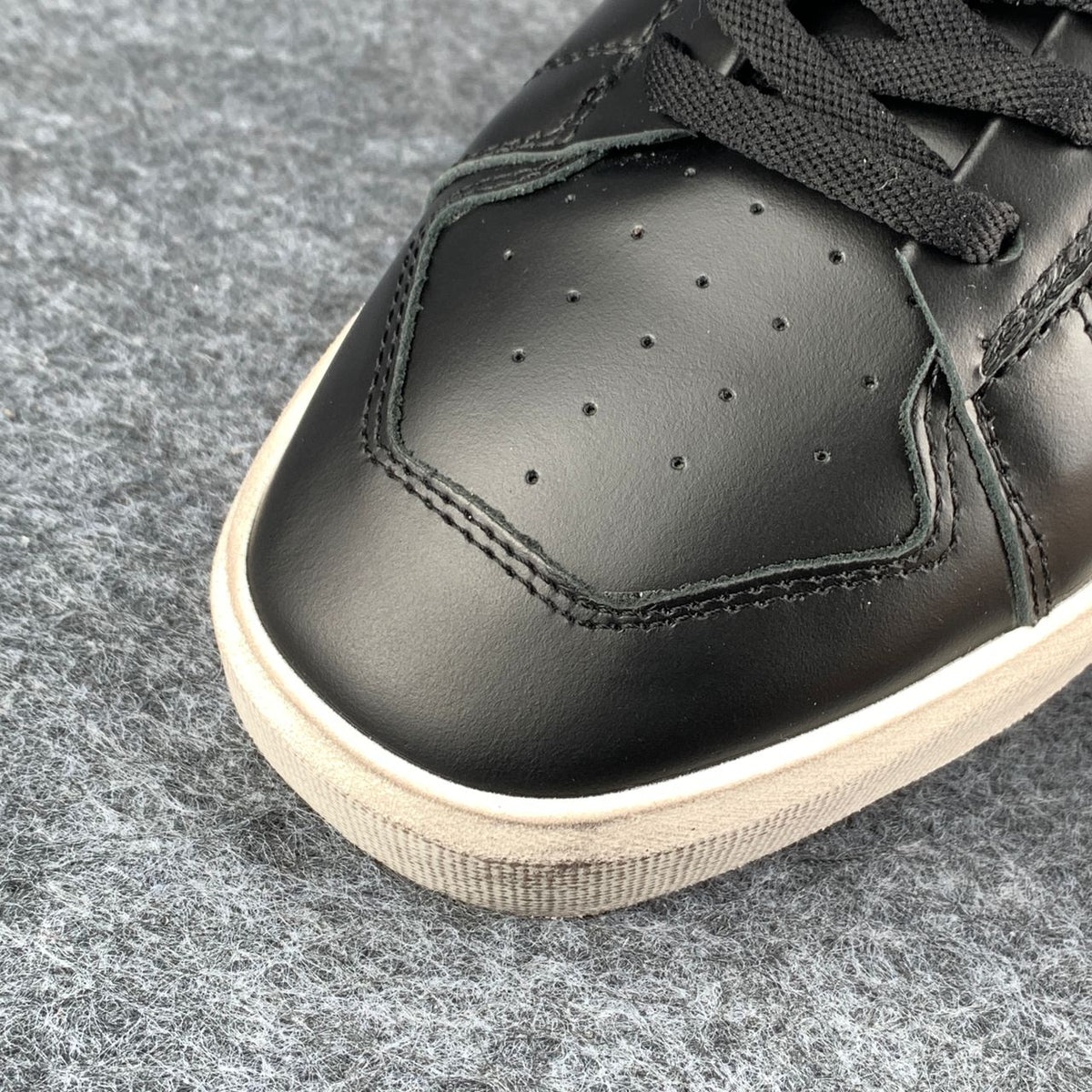 Golden Goose Stardan 'Black'