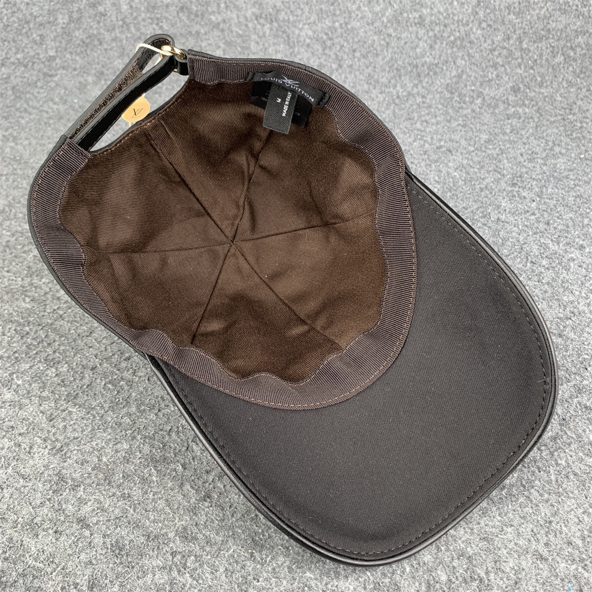 LV City Cap ‘Black/Yellow’