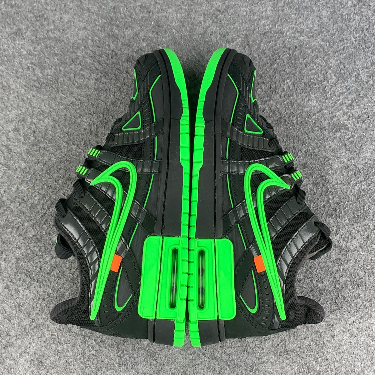 Off-White x Air Rubber Dunk 'Green Strike'