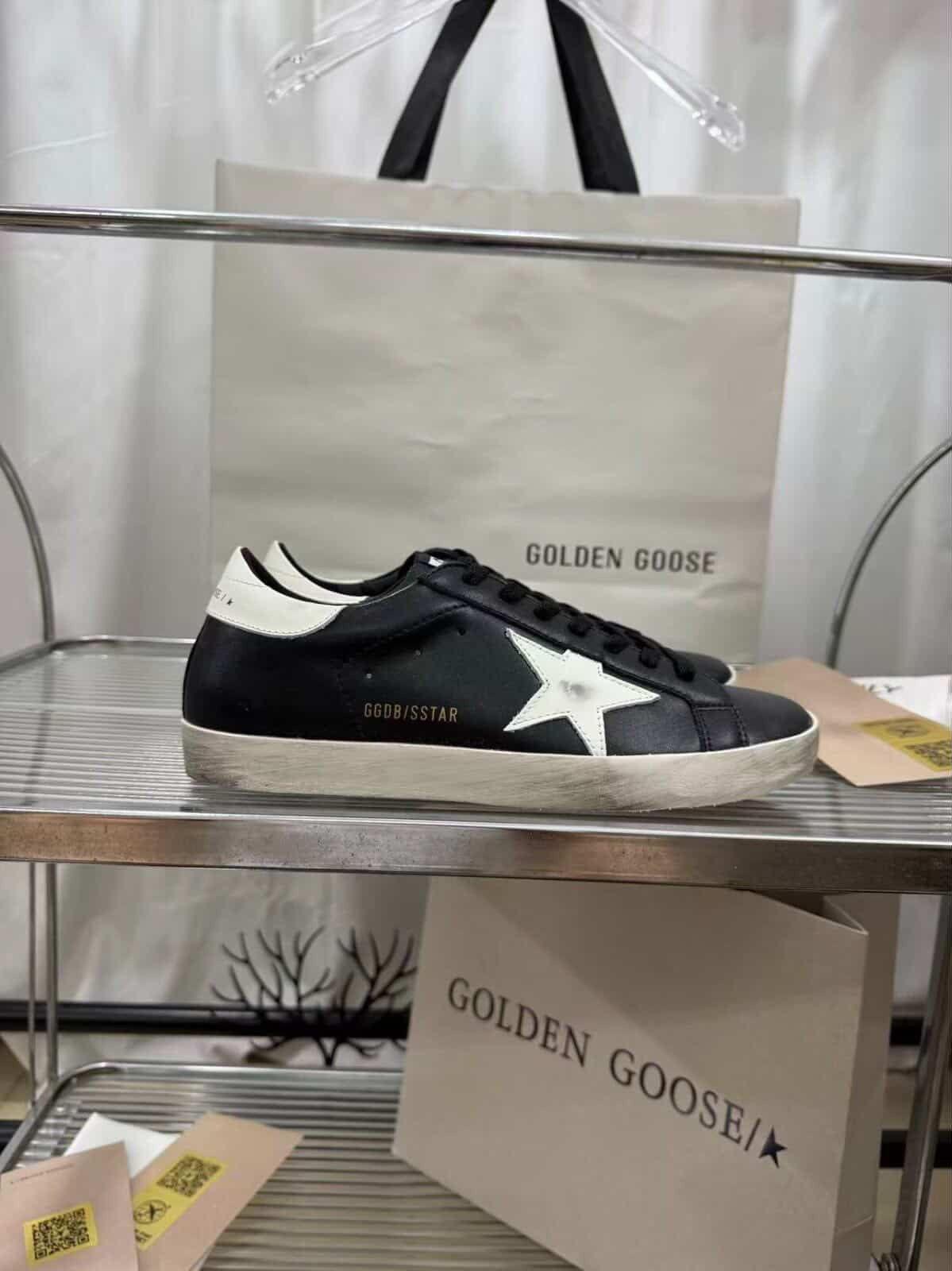Golden Goose Super-Star “Black/White”