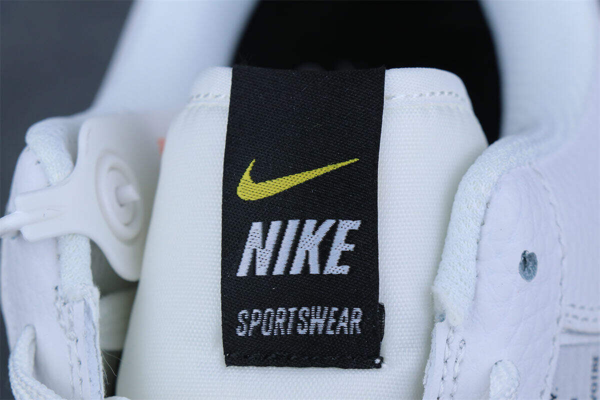 Air Force 1 '07 LV8 'Overbranding'