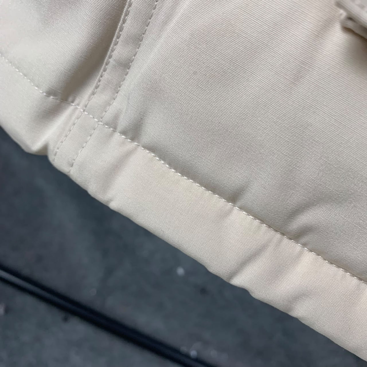 Canada Goose Expedition Parka Cream