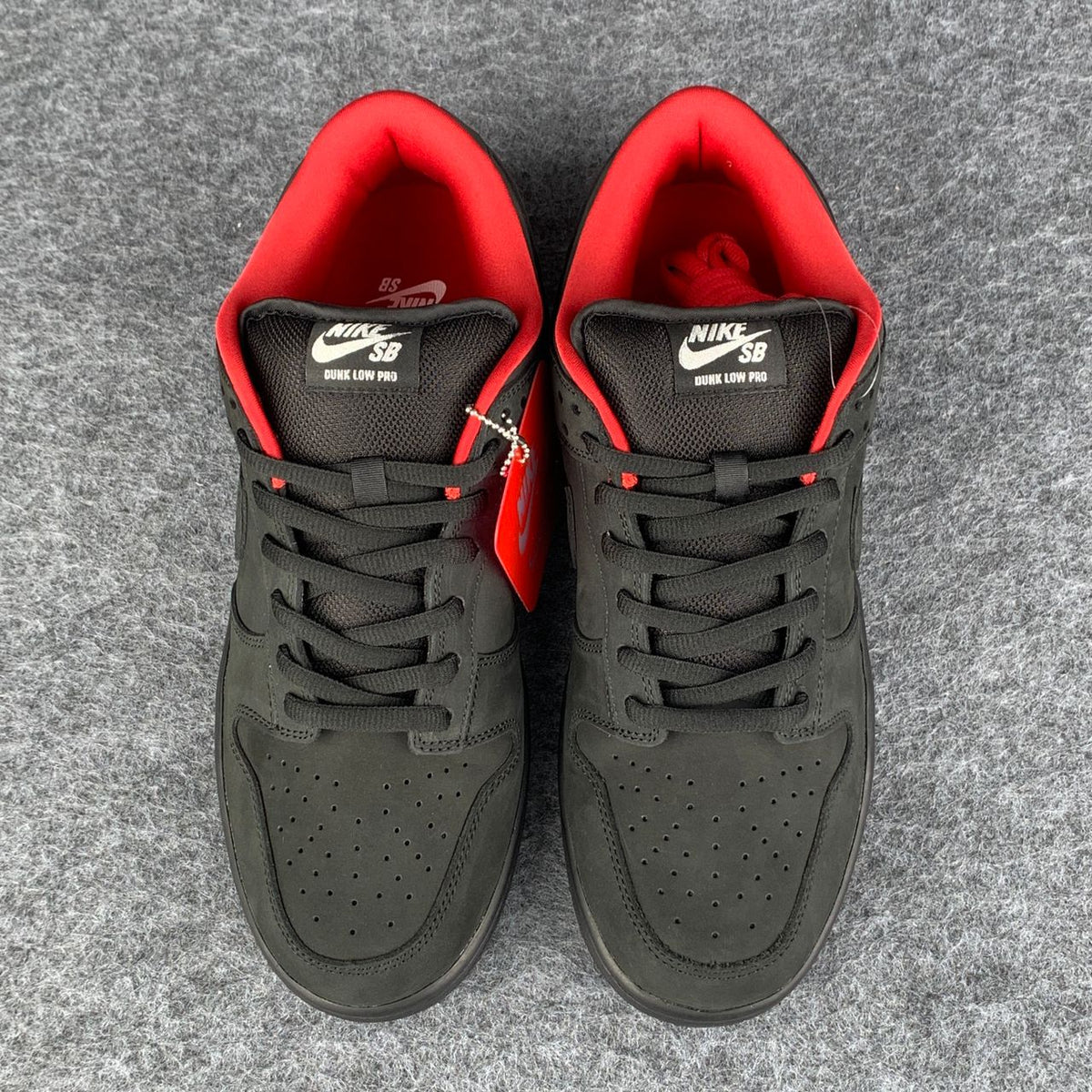 Supreme x Nike Dunk Low SB 'Black'