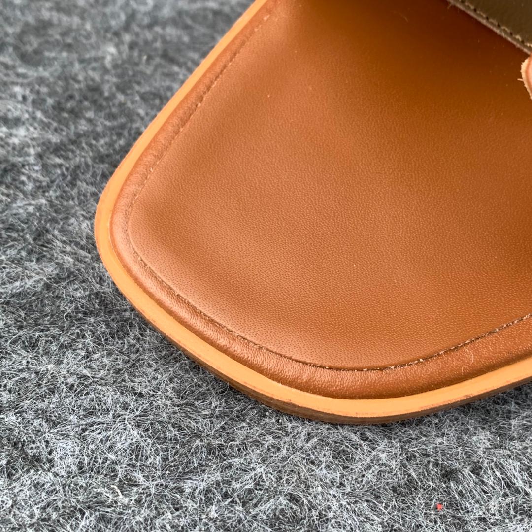Oran Sandal ‘Gold’ Box Calfskin