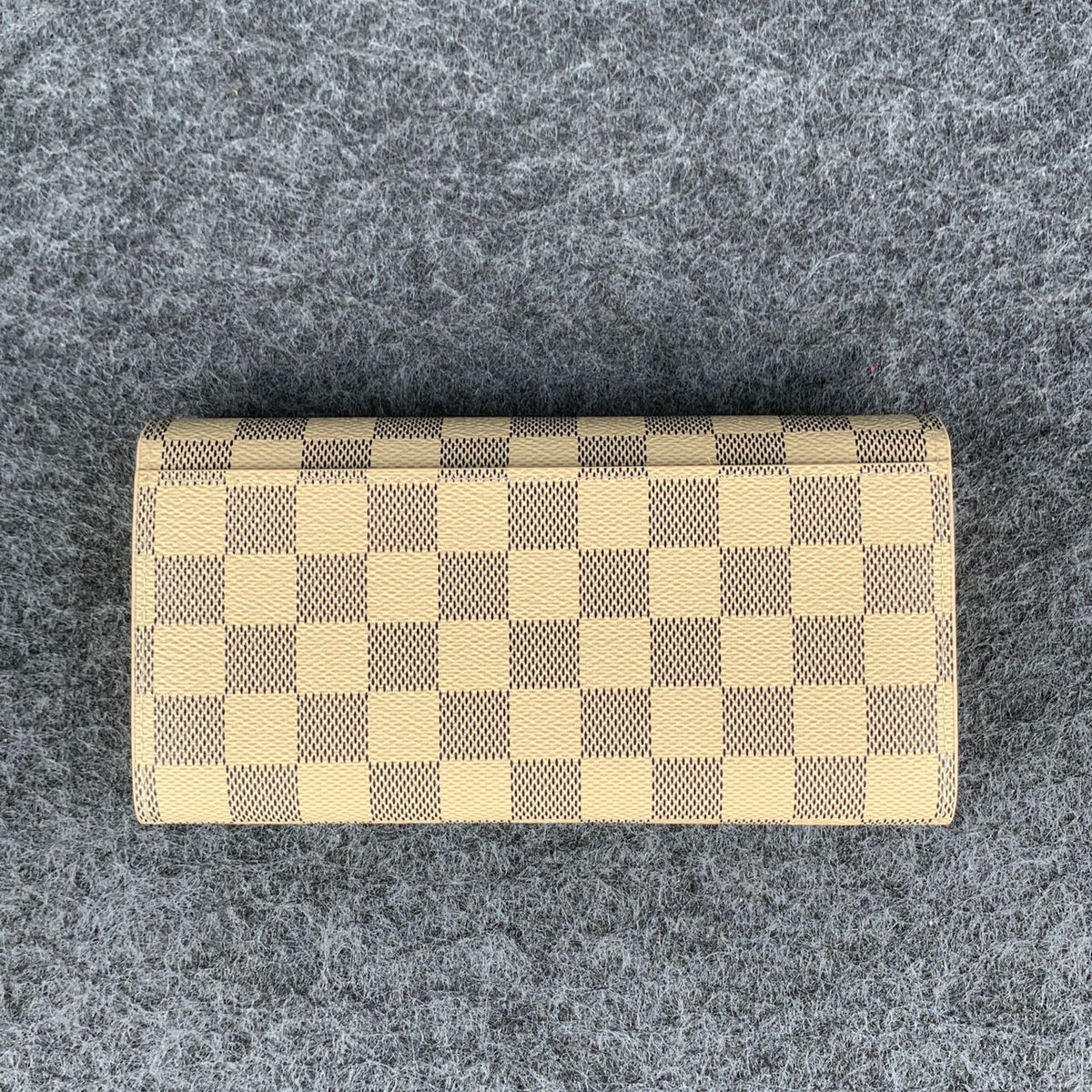 LV Sarah Damier Azur Wallet