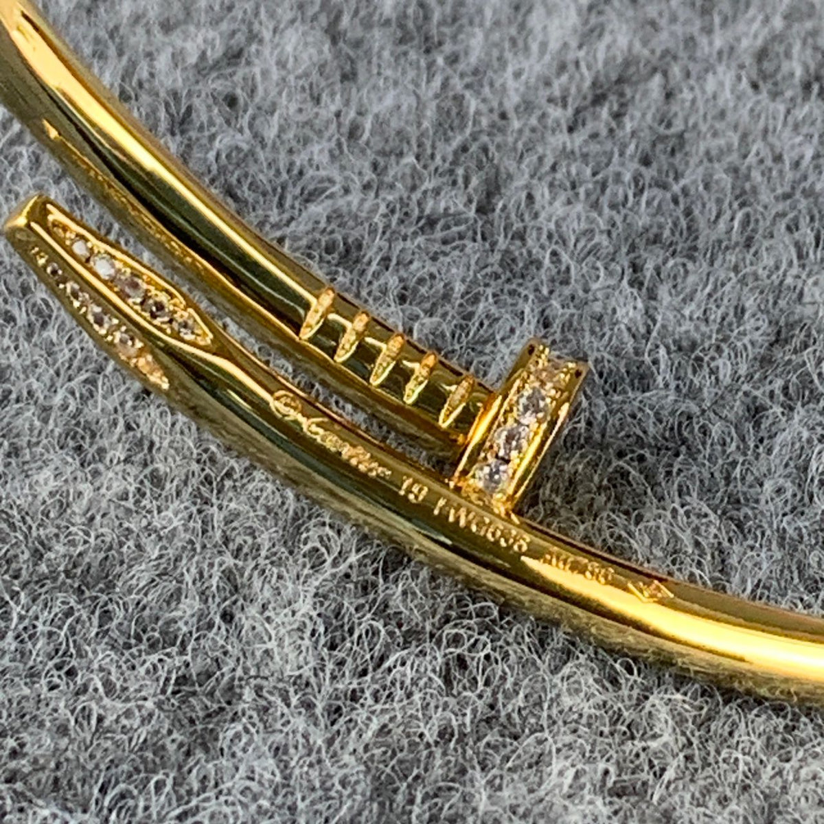 Juste un Clou Bracelet in Yellow Gold with Diamonds
