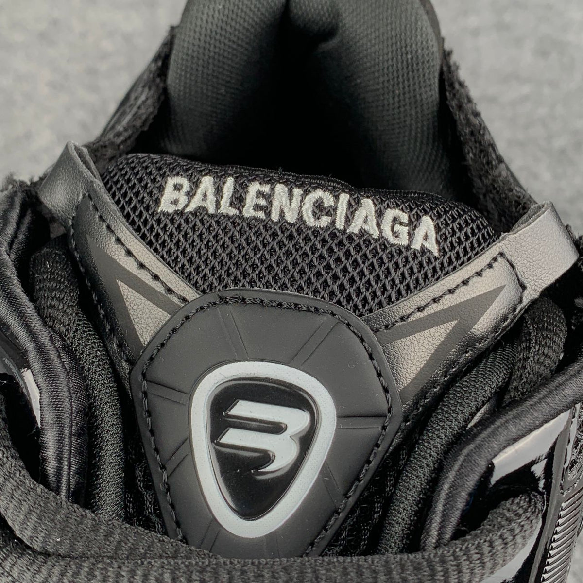 Balenciaga Runner Sneaker 'Black' (B-Grade)