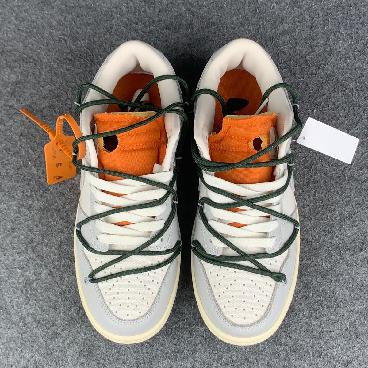 Off-White x Nike Dunk Low 'Lot 22 of 50'