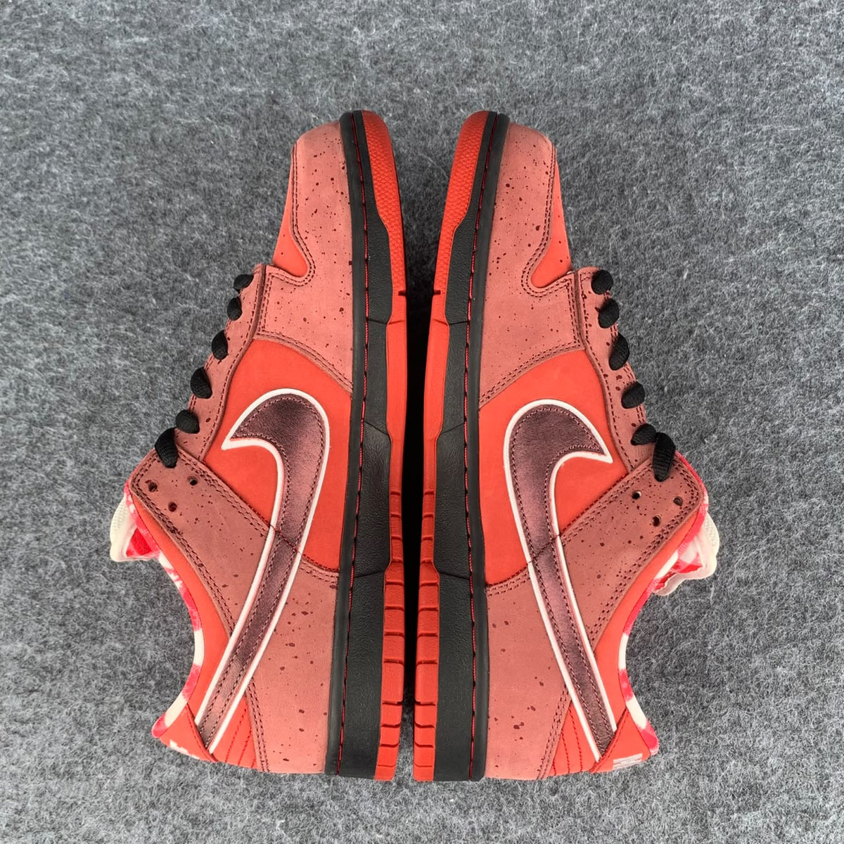 Nike Dunk Low Premium SB 'Lobster'