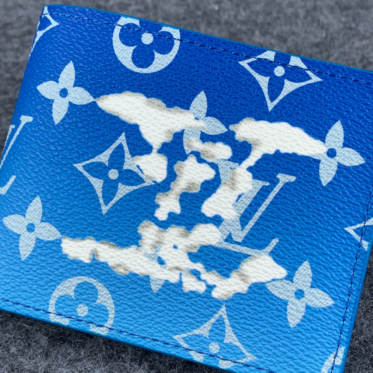 LV Slender Wallet Clouds 'Blue'
