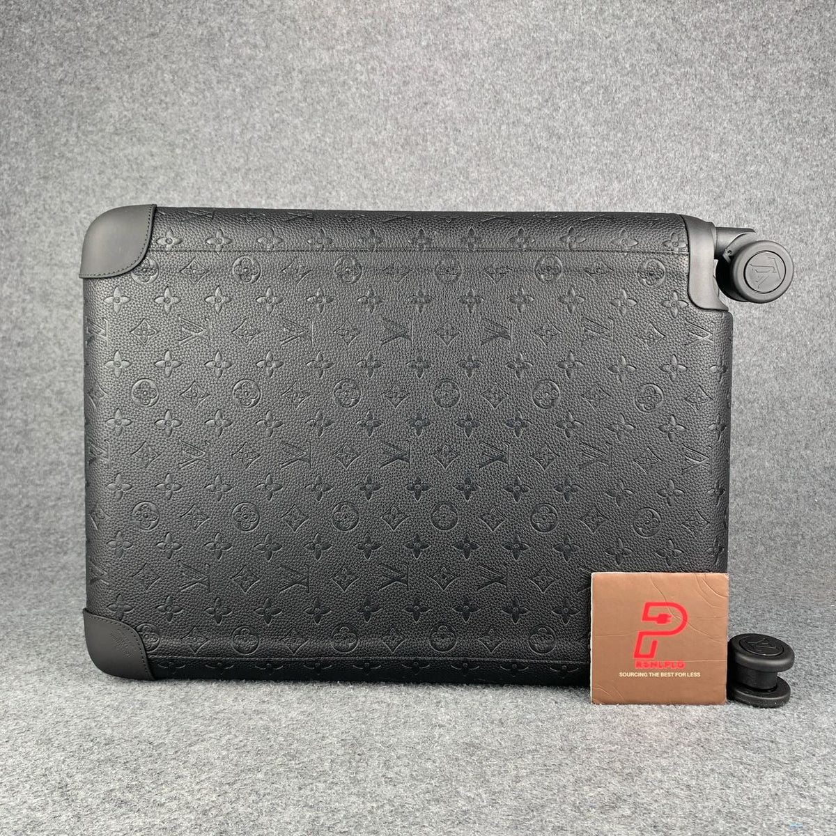 LV Horizon 55 ‘Monogram Shadow’