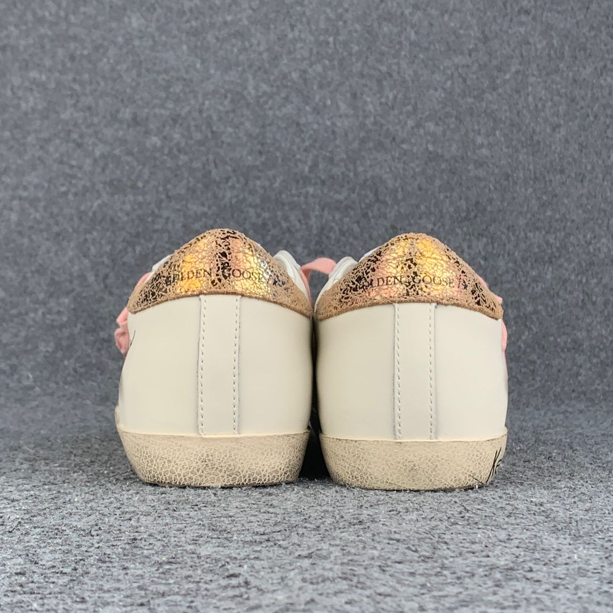 GOLDEN GOOSE Wmns Superstar Doing What You Love Pink Tab Sneaker (takes 8-14 days to customise)