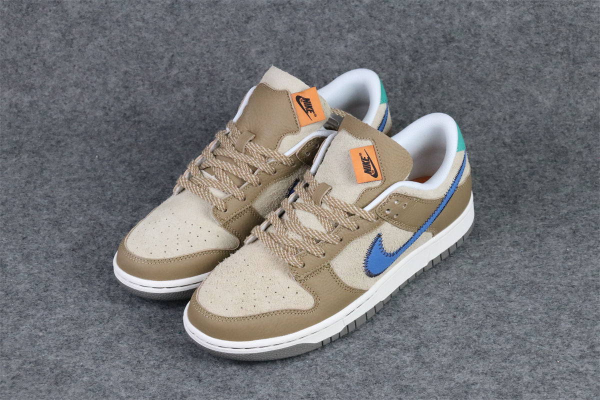 size? x Dunk Low 'Dark Driftwood'