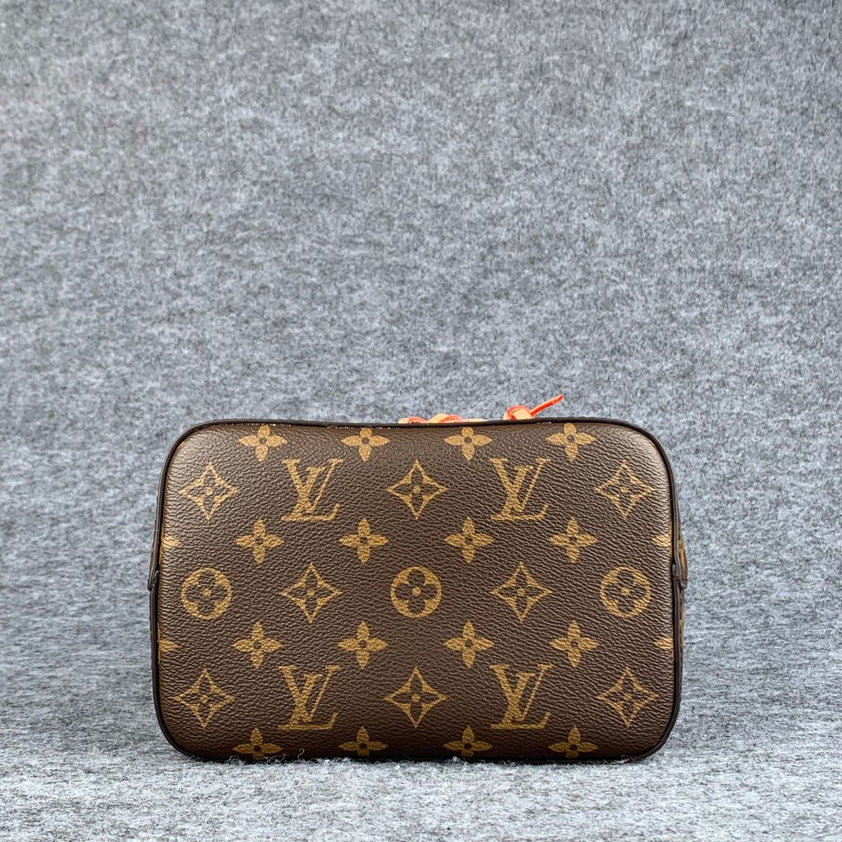 LV NéoNoé BB Monogram Canvas Bucket Bag