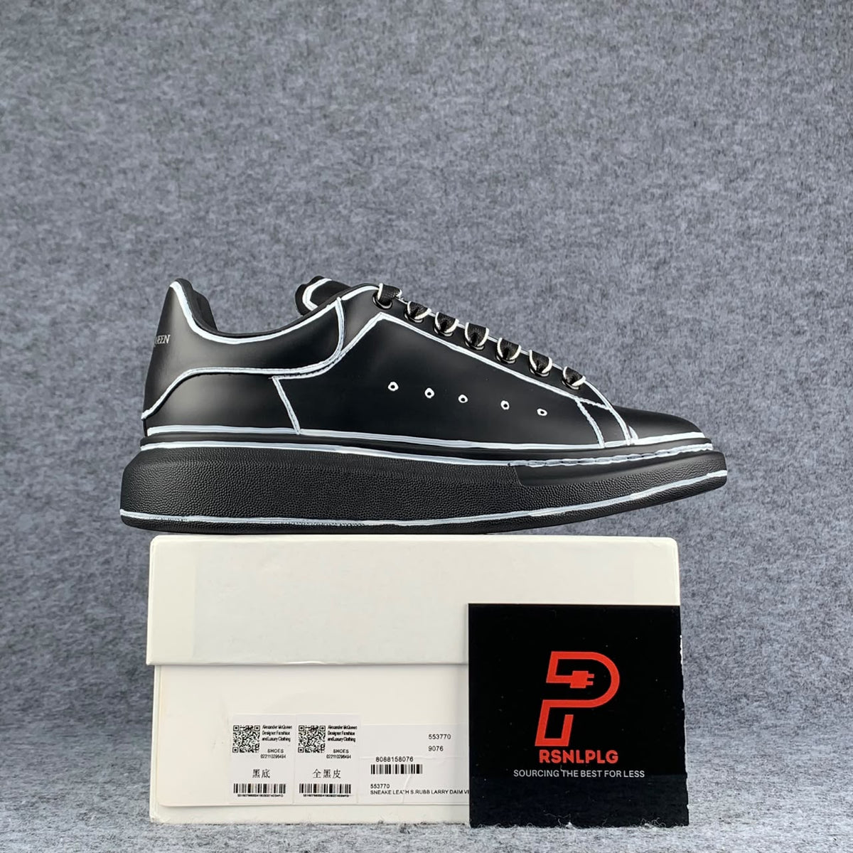Alexander McQueen Oversized Sneaker 'Black White Outline'