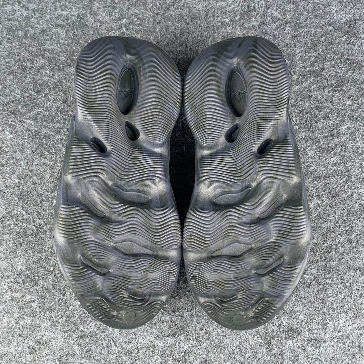 Yeezy Foam Runner 'Mineral Blue'