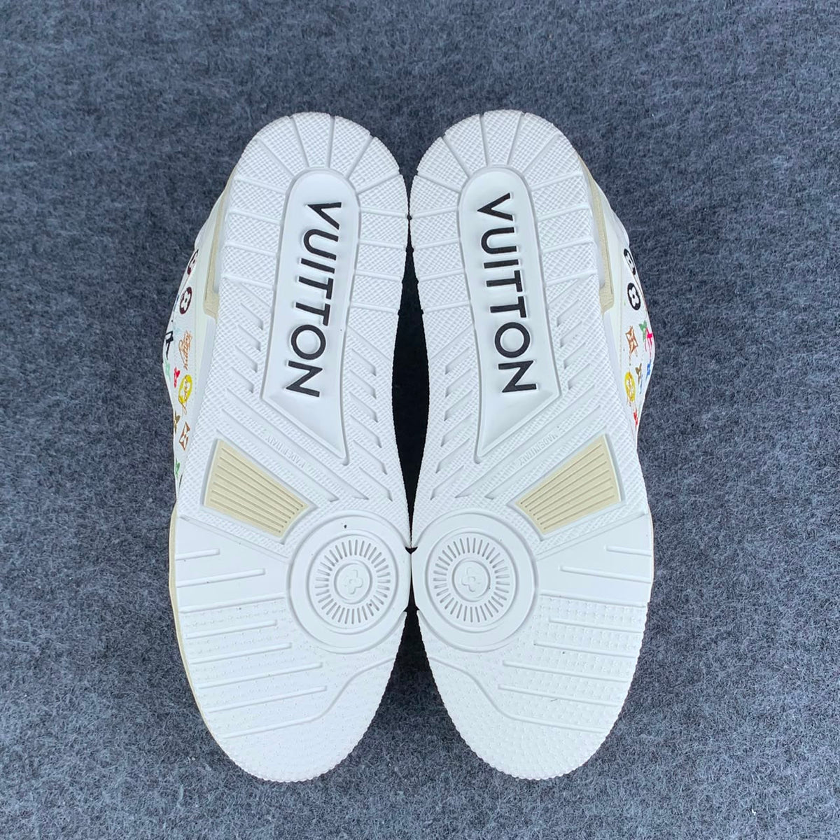 Takashi Murakami x LV Trainer 'White' (B-Grade Version)