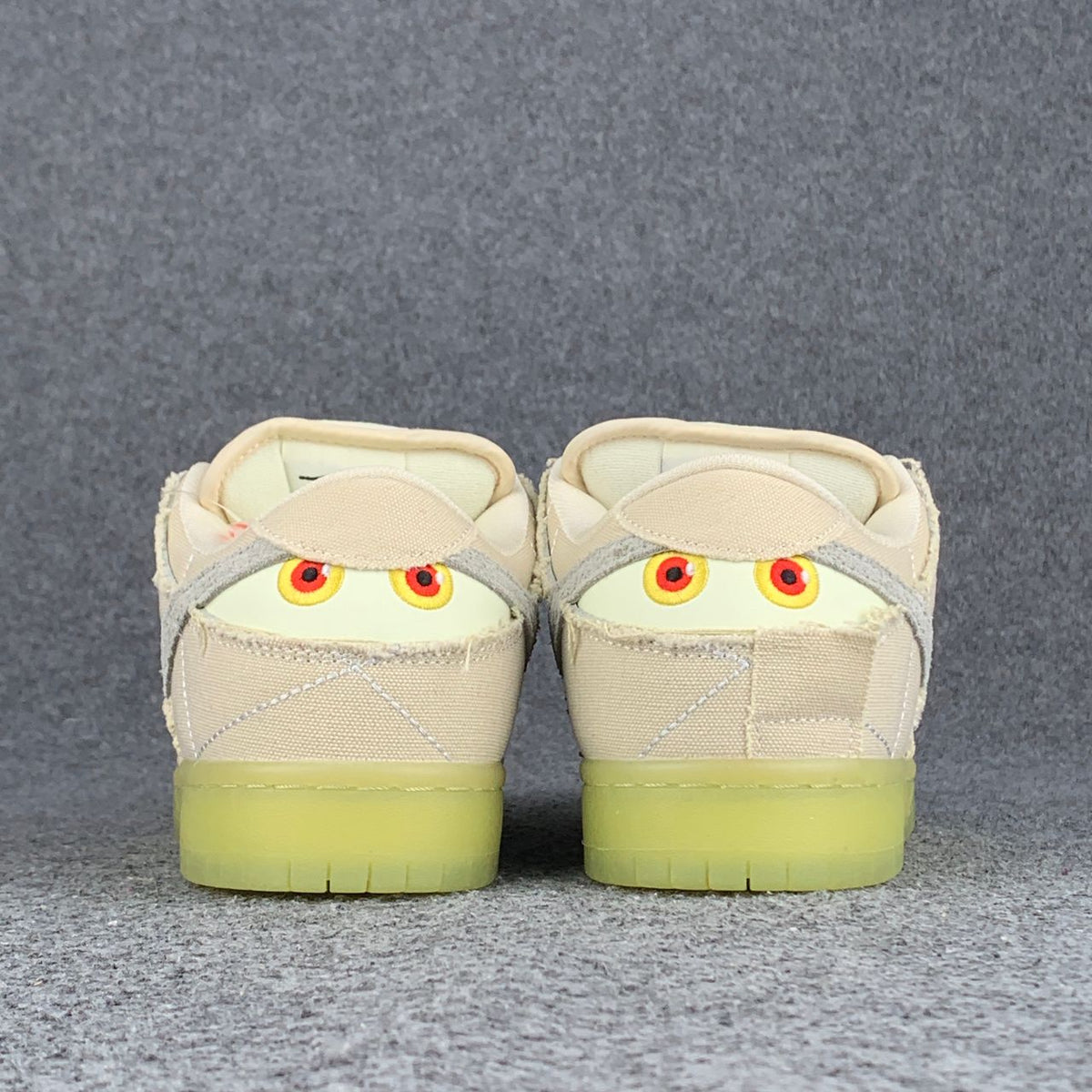 Dunk Low SB 'Mummy'
