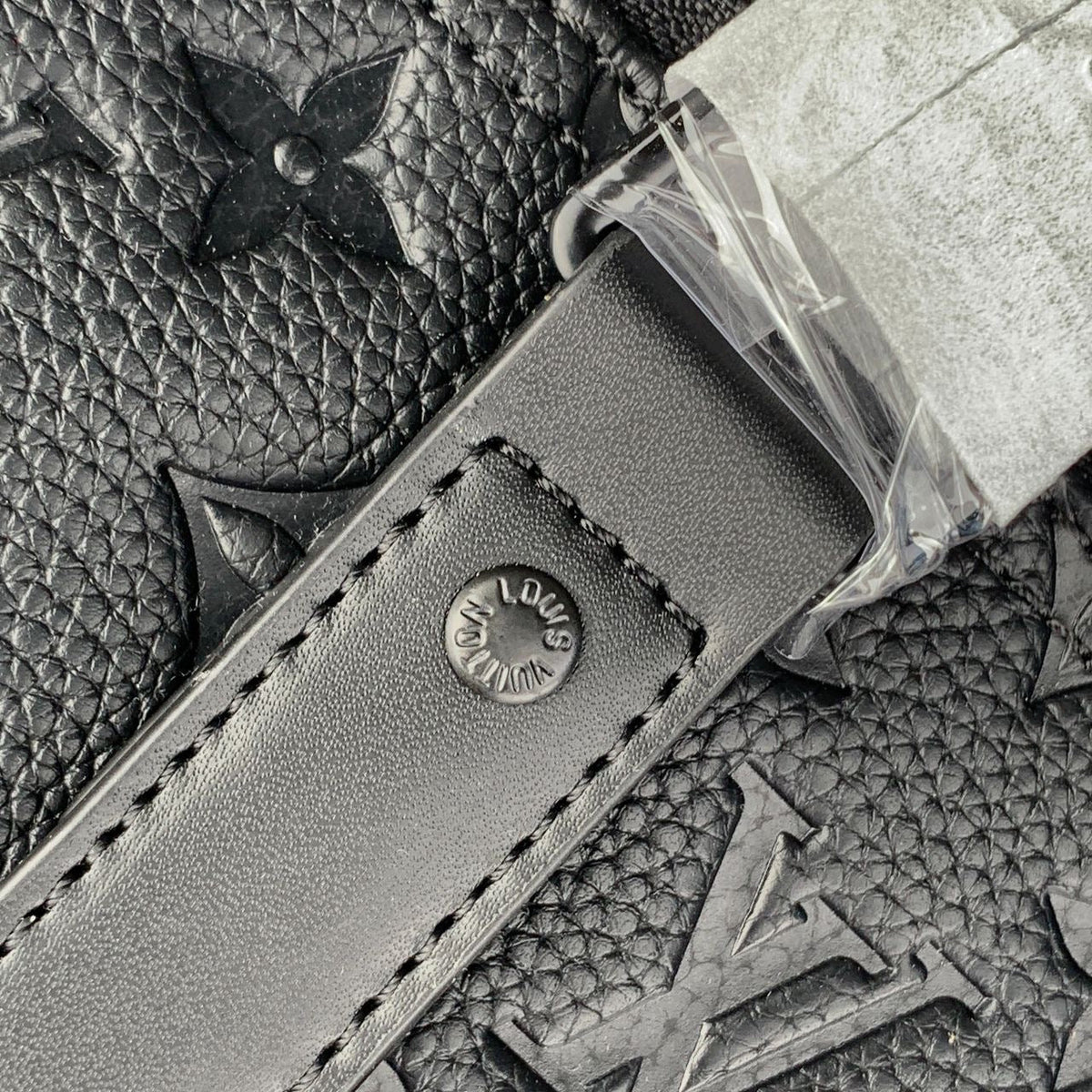 LV KEEPALL BANDOULIERE  GRAPHITE 50 BLACk
