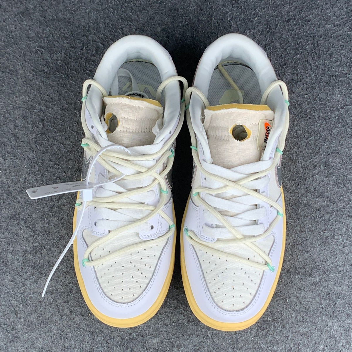 Off-White x Nike Dunk Low 'Lot 01 of 50'