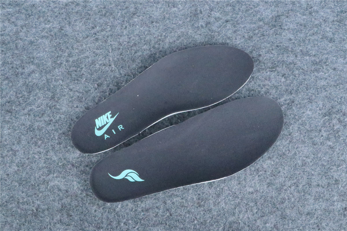 Solefly x Air Jordan 5 Retro 'Black Aurora Green'