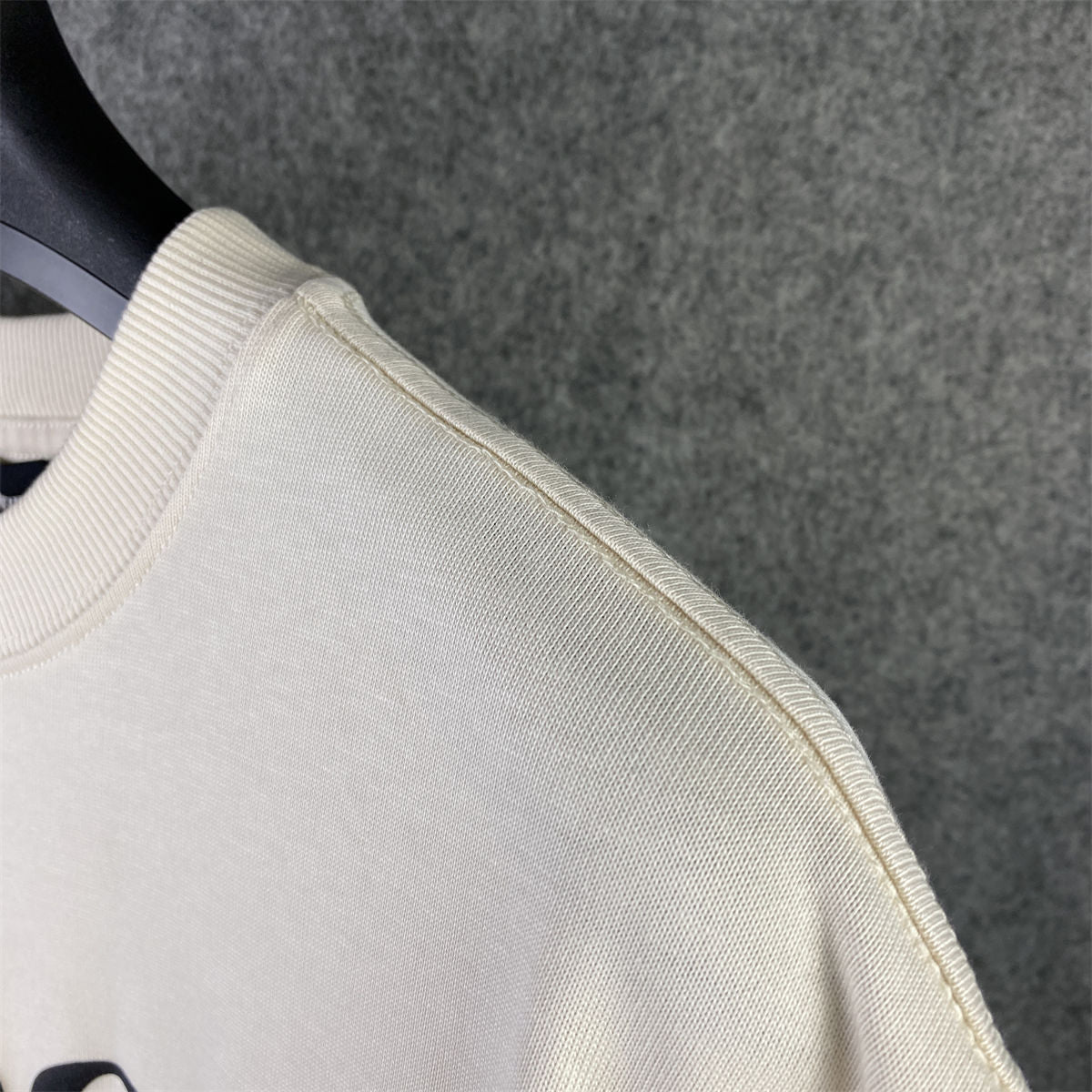 We11done Washed Logo T-Shirt 'Ivory'